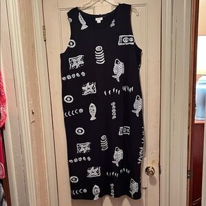 Exist Black and White Graphic Midi Dress